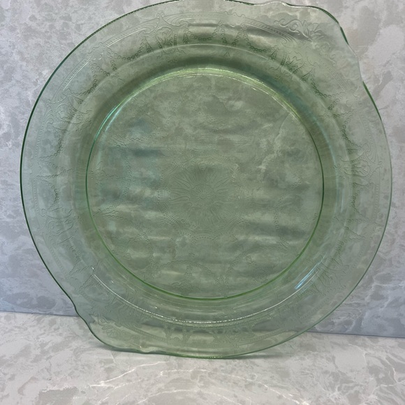 Uranium Anchor Hocking Ballerina Dancing Girl 10” cake plate Depression glass - Picture 2 of 4